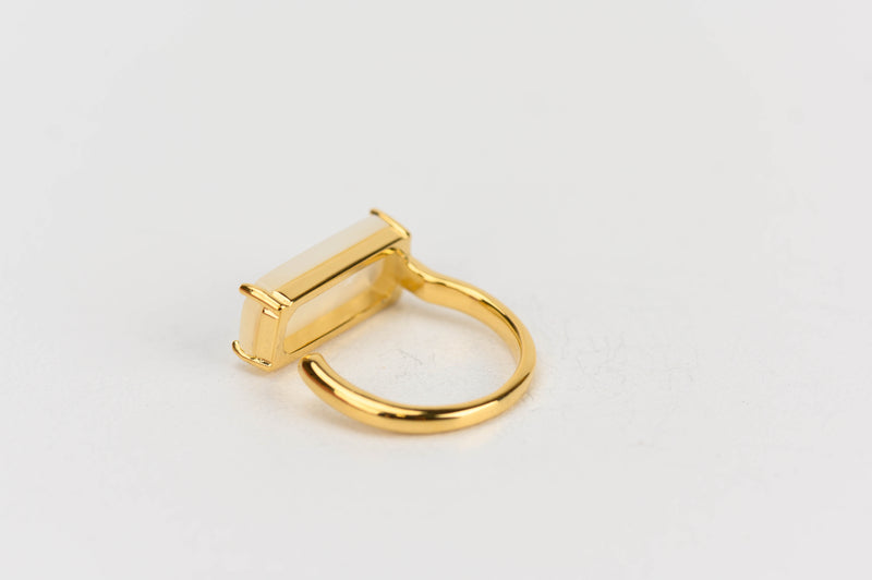 Gold Mother-of-pearl Bar Open Ring