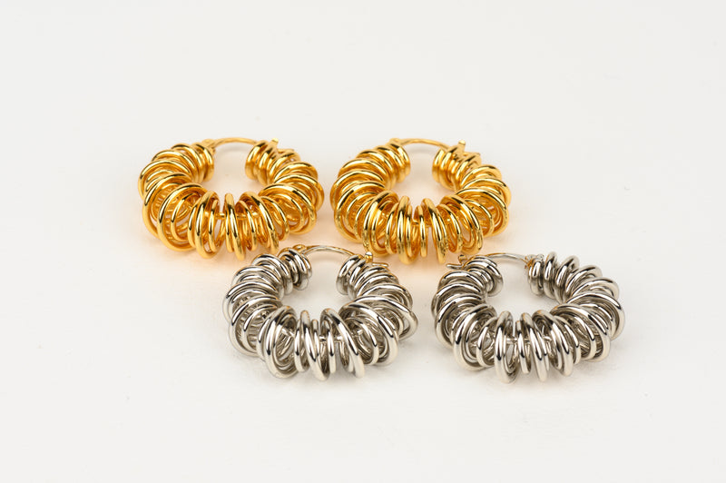 WIRE GOLD HOOPS