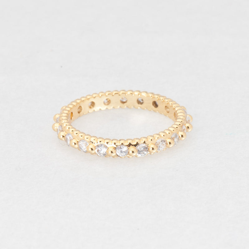 Dainty diamond gold ring