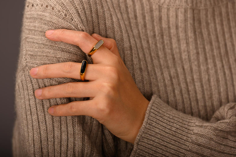 Gold Mother-of-Pearl Signet Bar Ring