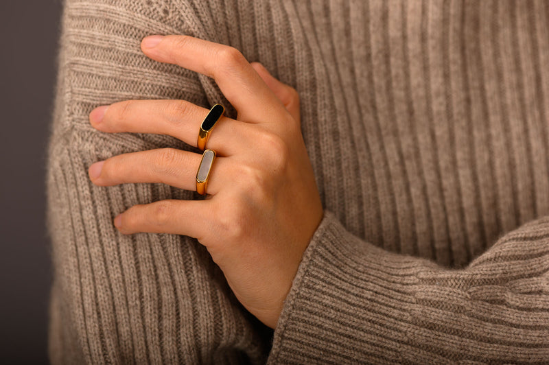 Gold Mother-of-Pearl Signet Bar Ring