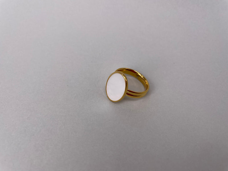 Gold Mother-of-Pearl Ring